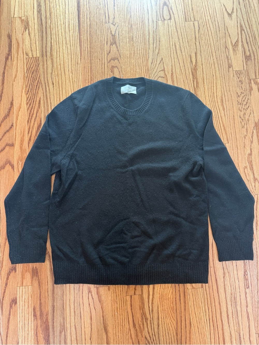 Everlane Black Crewneck Sweater - Large